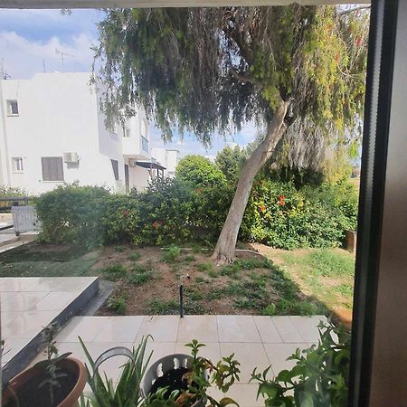 Nice Holiday Apartment Paphos Extérieur photo
